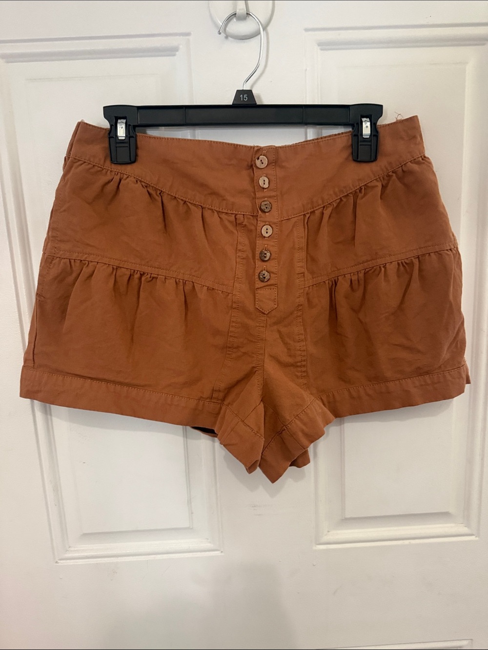 Women’s High-Waist Tiered Button-Front Shorts - Rust